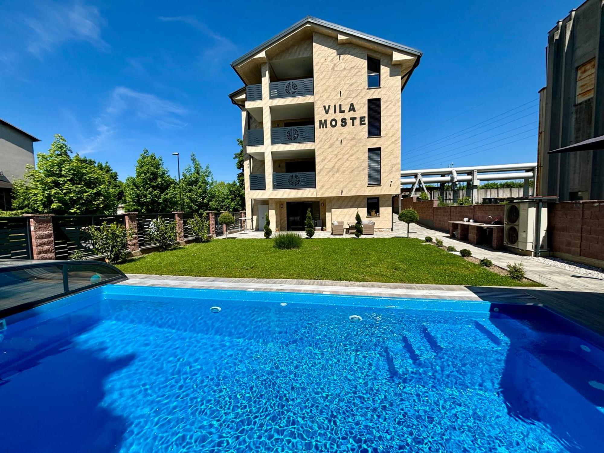 Villa Moste With Pool & Ev Station Ljubljana Kültér fotó