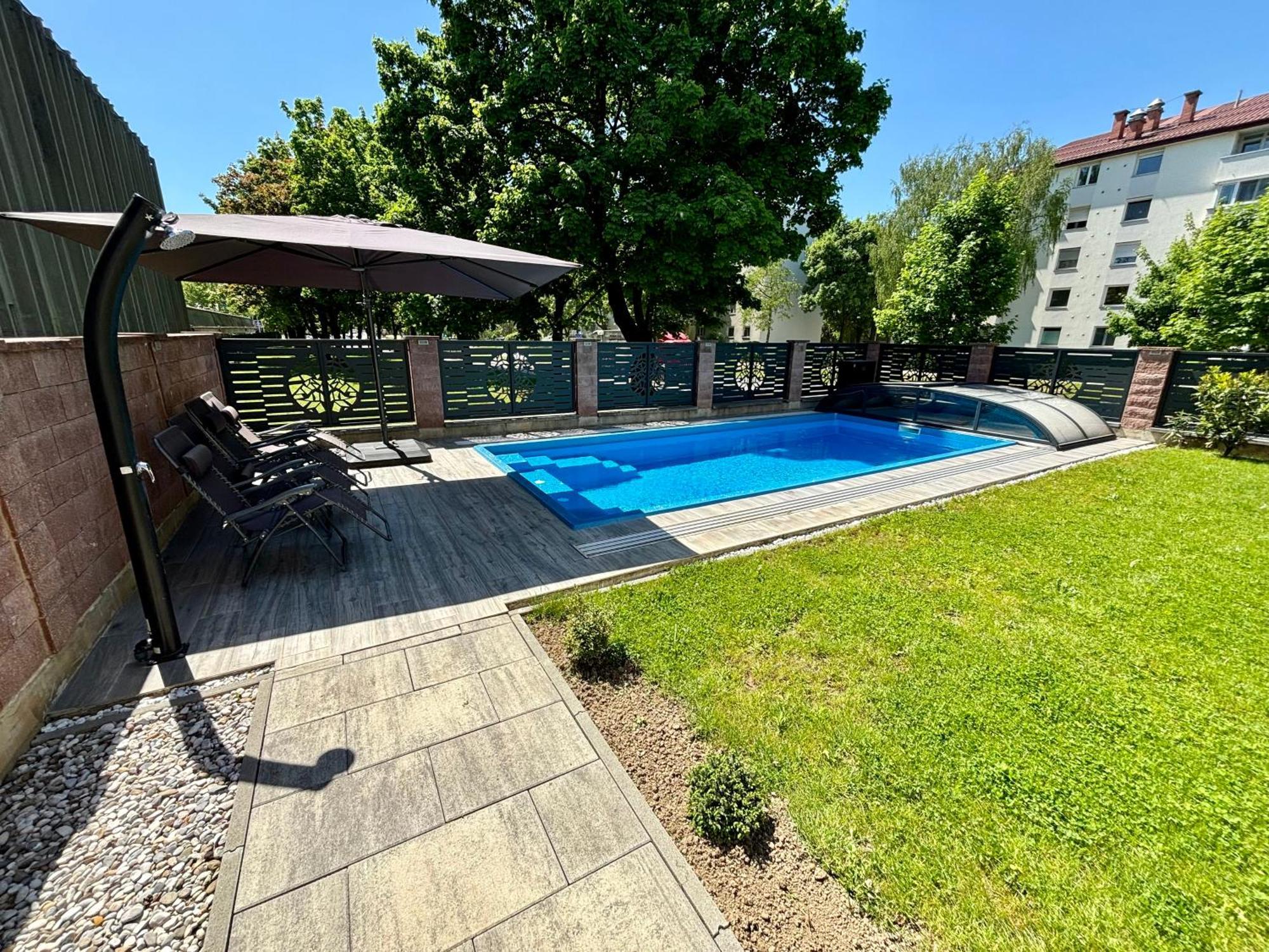 Villa Moste With Pool & Ev Station Ljubljana Kültér fotó