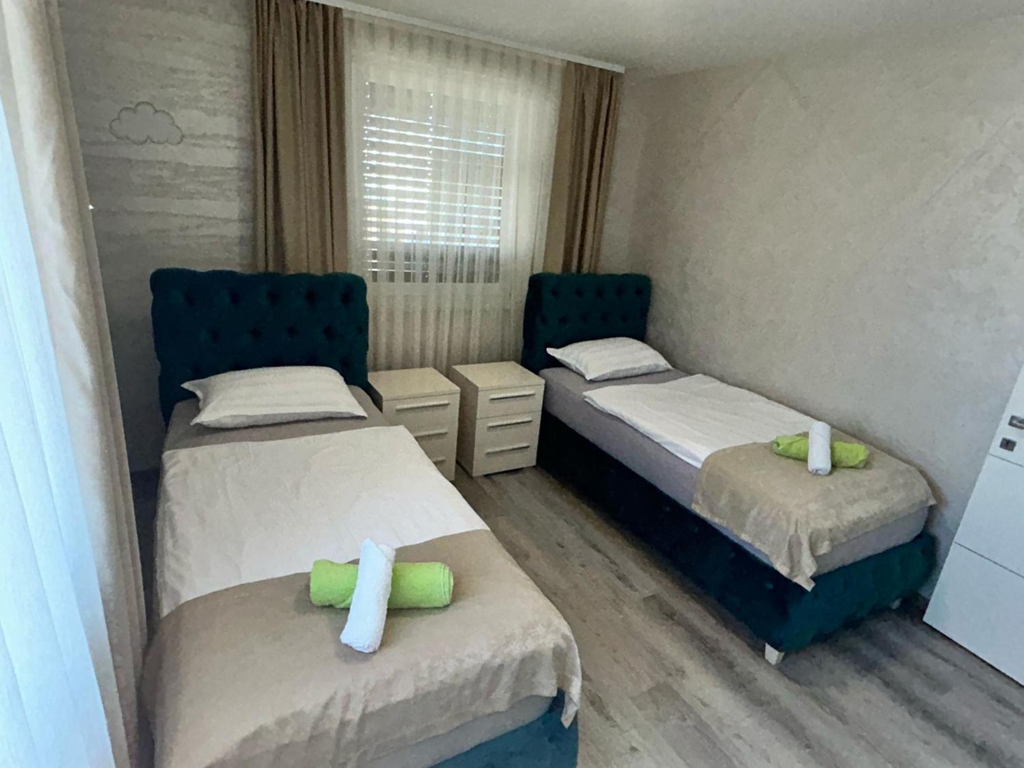 Villa Moste With Pool & Ev Station Ljubljana Kültér fotó
